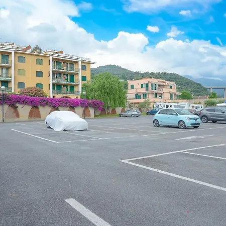 La Bouganville - Casa Vacanze Pietra Ligure