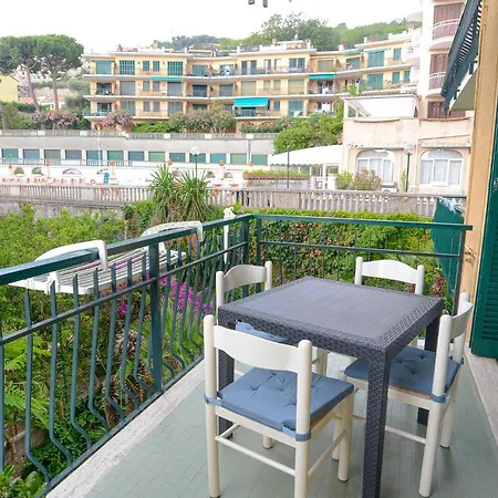 Apartamento La Bouganville - Casa Vacanze Pietra Ligure
